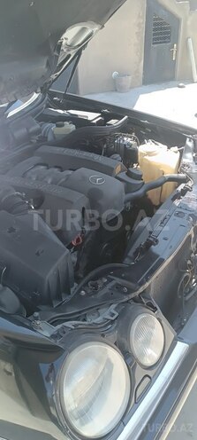 Mercedes E 280 1998, 597,950 km - 2.8 l - Bakı