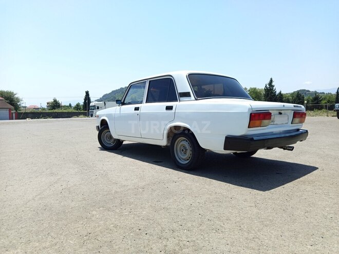 LADA (VAZ) 2107 2004, 76,580 km - 1.6 l - Astara