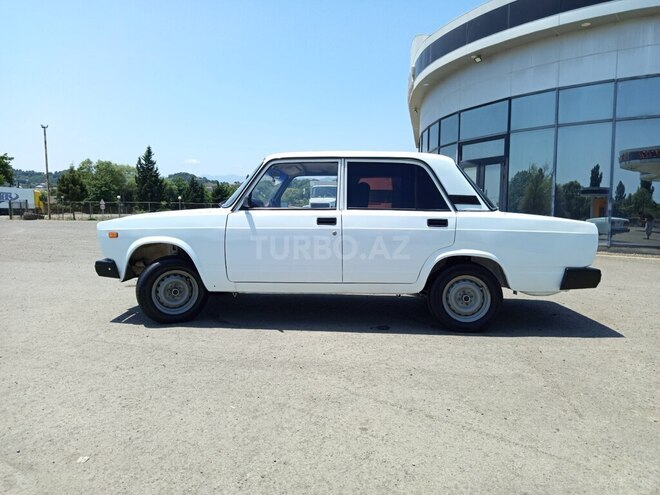 LADA (VAZ) 2107 2004, 76,580 km - 1.6 l - Astara