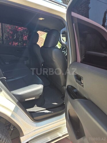 Toyota Land Cruiser 2021, 133,000 km - 4.0 l - Bakı