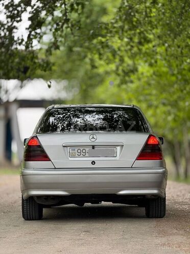 Mercedes C 220 d 1999, 333,333 km - 2.2 l - Sabirabad