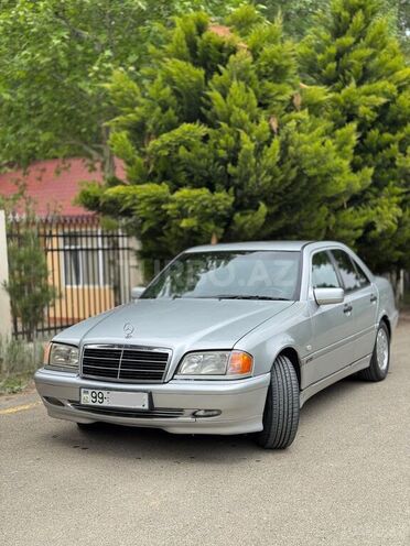 Mercedes C 220 d 1999, 333,333 km - 2.2 l - Sabirabad