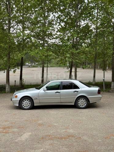Mercedes C 220 d 1999, 333,333 km - 2.2 l - Sabirabad