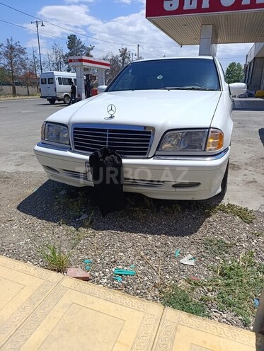Mercedes C 230 1999, 268,000 km - 2.3 l - Goranboy