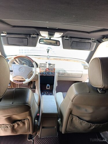Mercedes C 230 1999, 268,000 km - 2.3 l - Goranboy