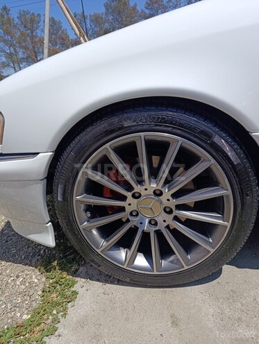 Mercedes C 230 1999, 268,000 km - 2.3 l - Goranboy