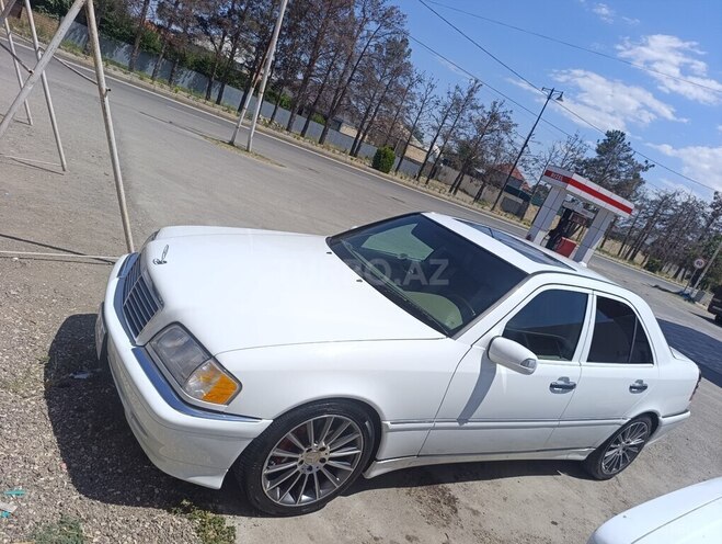 Mercedes C 230 1999, 268,000 km - 2.3 l - Goranboy