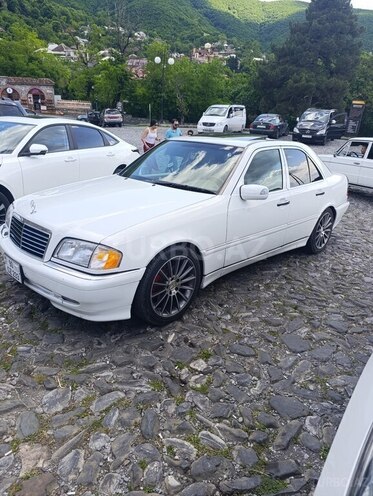 Mercedes C 230 1999, 268,000 km - 2.3 l - Goranboy