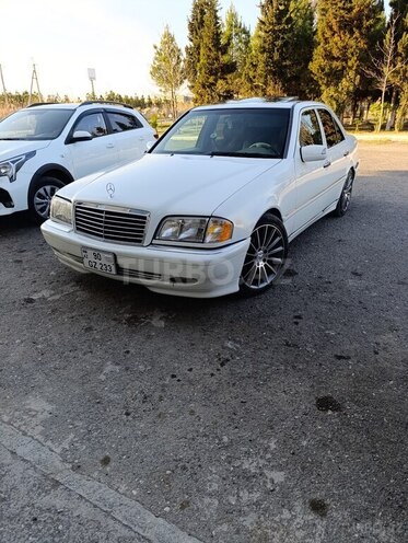 Mercedes C 230 1999, 268,000 km - 2.3 l - Goranboy