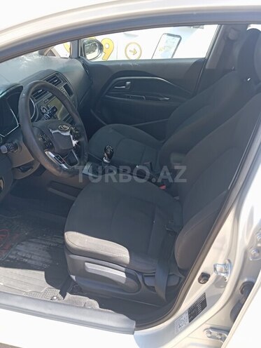 Kia Rio 2012, 200,000 km - 1.4 л - Bakı