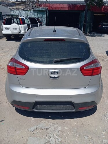 Kia Rio 2012, 200,000 km - 1.4 л - Bakı