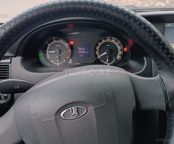LADA (VAZ) Priora 2017, 230,306 km - 1.6 l - Qusar