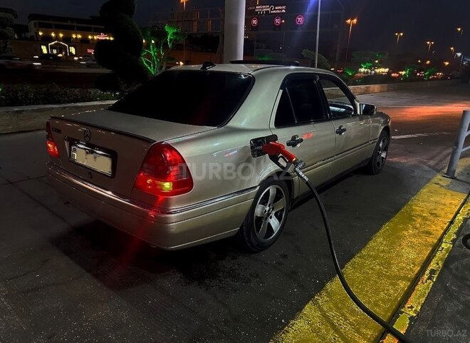 Mercedes C 180 1996, 321,460 km - 1.8 l - Bakı