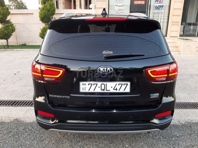 Kia Sorento-5