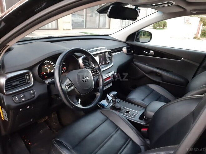 Kia Sorento-10