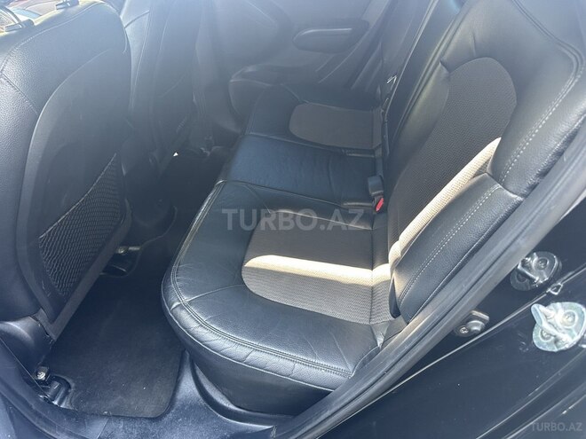 Hyundai ix35 2010, 173,000 km - 2.0 l - Bakı