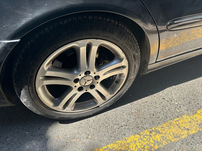 Mercedes E 220 d 2006, 372,000 km - 2.1 l - Bakı
