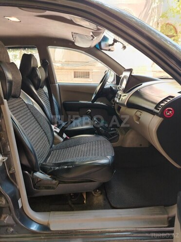 Mitsubishi L200 2012, 273,000 km - 2.5 l - Bakı