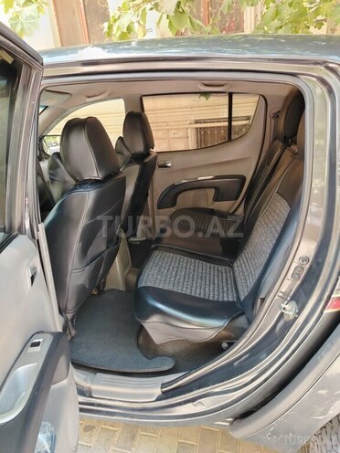 Mitsubishi L200 2012, 273,000 km - 2.5 l - Bakı