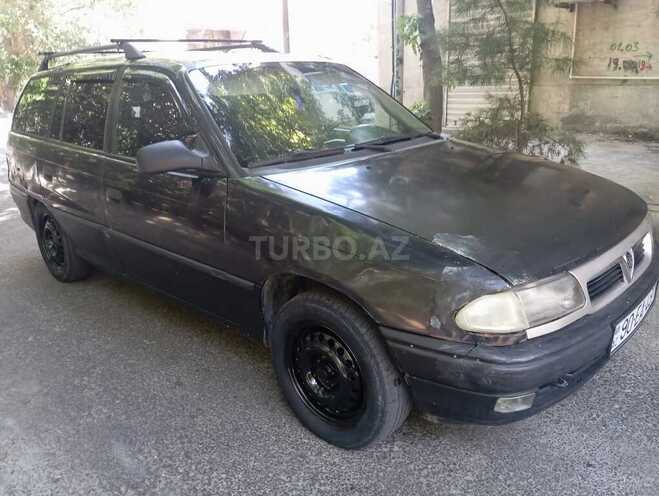 Opel Astra 1996, 400,000 km - 1.6 l - Bakı