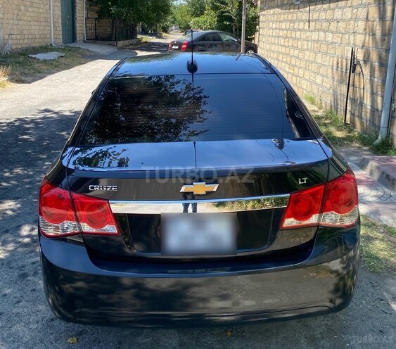Chevrolet Cruze 2015, 130,000 km - 1.4 l - Yevlax