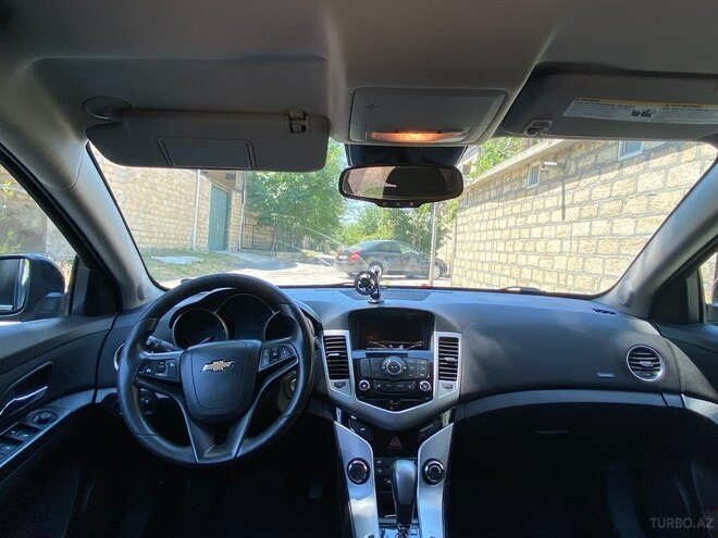 Chevrolet Cruze 2015, 130,000 km - 1.4 l - Yevlax