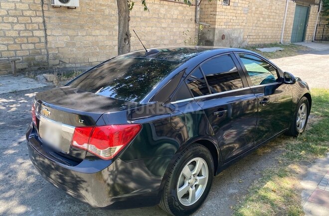 Chevrolet Cruze 2015, 130,000 km - 1.4 l - Yevlax