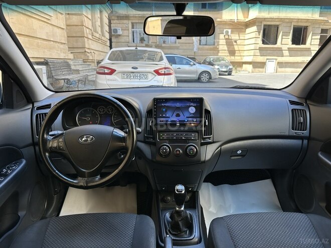 Hyundai i30 2011, 172,000 km - 1.6 l - Bakı