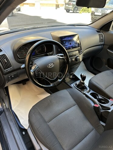 Hyundai i30 2011, 172,000 km - 1.6 l - Bakı