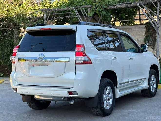 Toyota Land Cruiser Prado 2014, 110,000 km - 2.7 л - Bakı