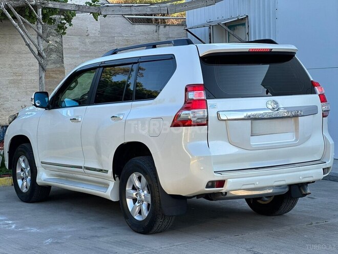 Toyota Land Cruiser Prado 2014, 110,000 km - 2.7 л - Bakı