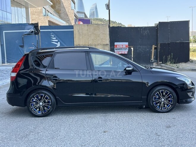 Hyundai i30 2011, 172,000 km - 1.6 l - Bakı