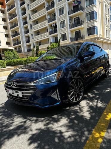 Hyundai Elantra 2019, 175,000 km - 2.0 л - Bakı
