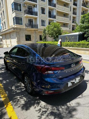Hyundai Elantra 2019, 175,000 km - 2.0 л - Bakı