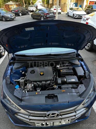 Hyundai Elantra 2019, 175,000 km - 2.0 л - Bakı