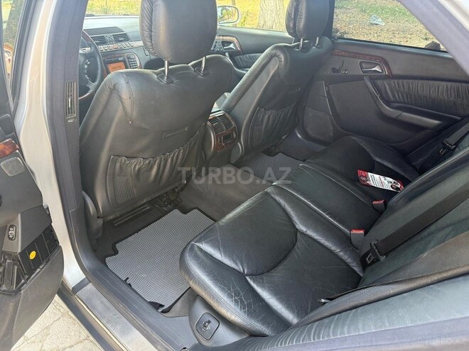 Mercedes S 320 2002, 358,687 km - 3.2 l - Salyan