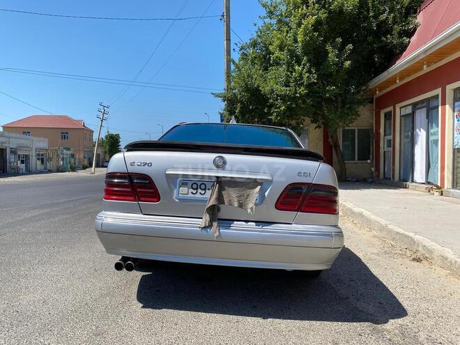 Mercedes E 270 2000, 395,000 km - 2.7 l - Bakı
