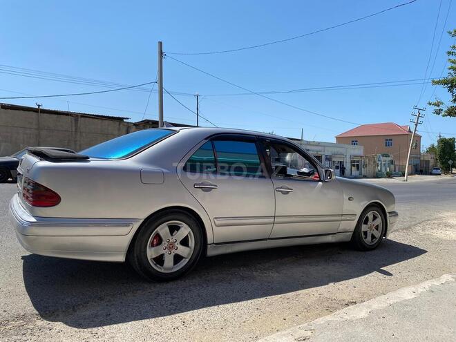 Mercedes E 270 2000, 395,000 km - 2.7 l - Bakı