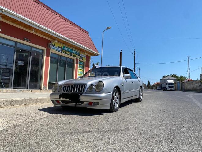 Mercedes E 270 2000, 395,000 km - 2.7 l - Bakı