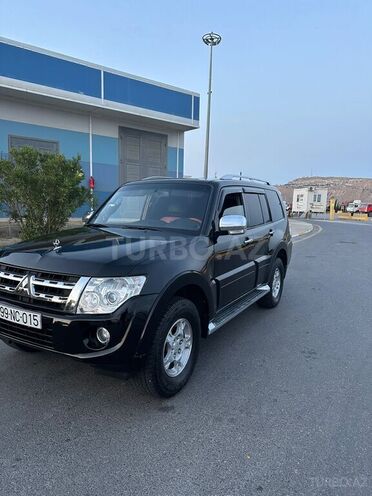 Mitsubishi Pajero 2007, 394,212 km - 3.0 l - Bakı