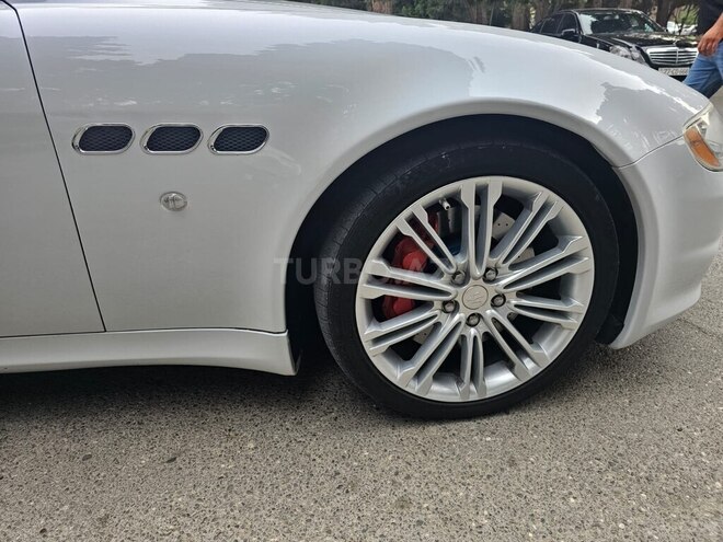 Maserati Quattroporte 2011, 77,076 km - 4.7 l - Sumqayıt