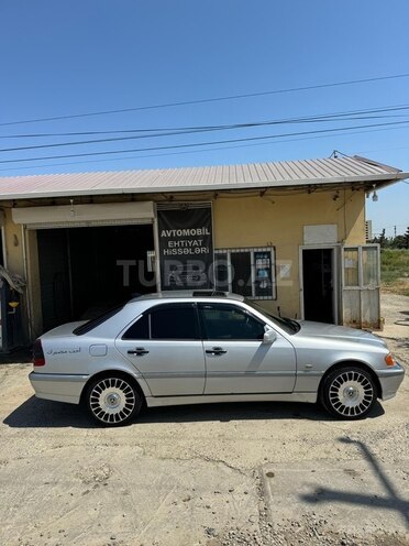 Mercedes C 320 1999, 338,712 km - 3.2 л - Salyan