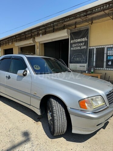 Mercedes C 320 1999, 338,712 km - 3.2 л - Salyan