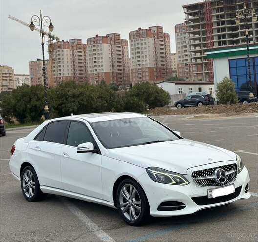 Mercedes E 220 d 2013, 256,000 km - 2.2 l - Bakı