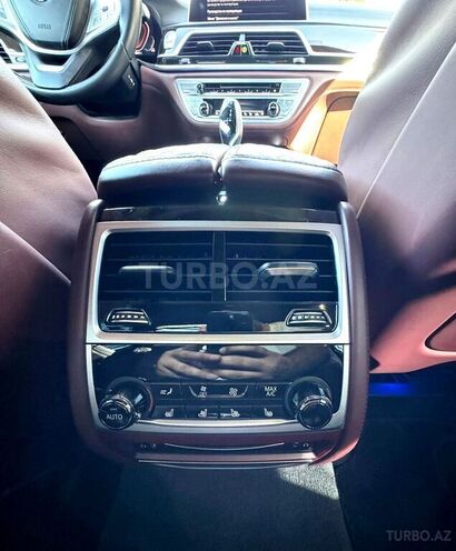 BMW 740 2019, 62,141 km - 3.0 l - Bakı