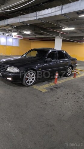 Mercedes C 220 1993, 425,000 km - 2.2 l - Gəncə