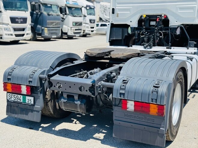 Mercedes Axor 1840 2012, 657,000 km - 12.0 l - Bakı