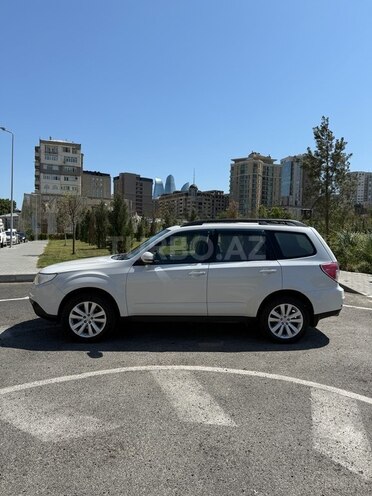 Subaru Forester 2012, 206,000 km - 2.5 l - Bakı