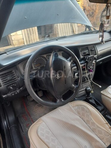 Opel Vectra 1998, 100 km - 2.0 l - Qazax