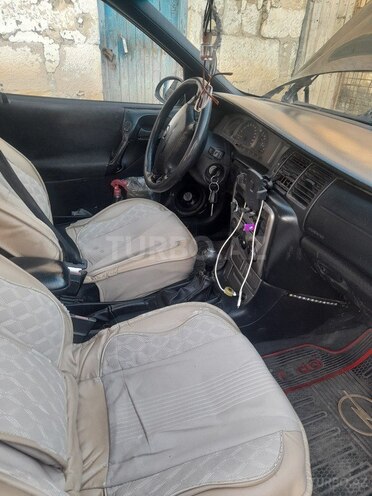 Opel Vectra 1998, 100 km - 2.0 l - Qazax